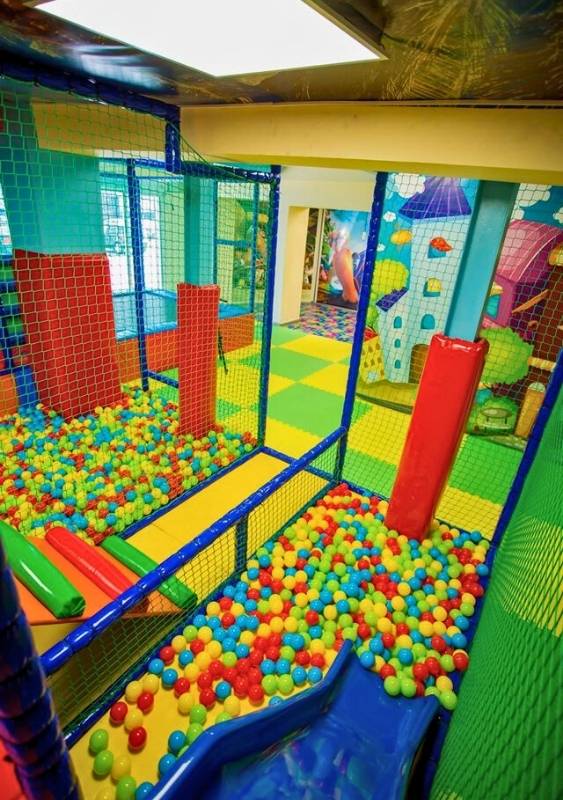 Детски кът в Ресторант Оазис – безопасно и забавно пространство за най-малките гости