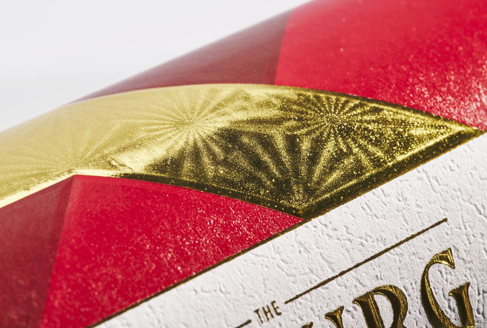 Nano Embossing stamping detail on beer label - 01