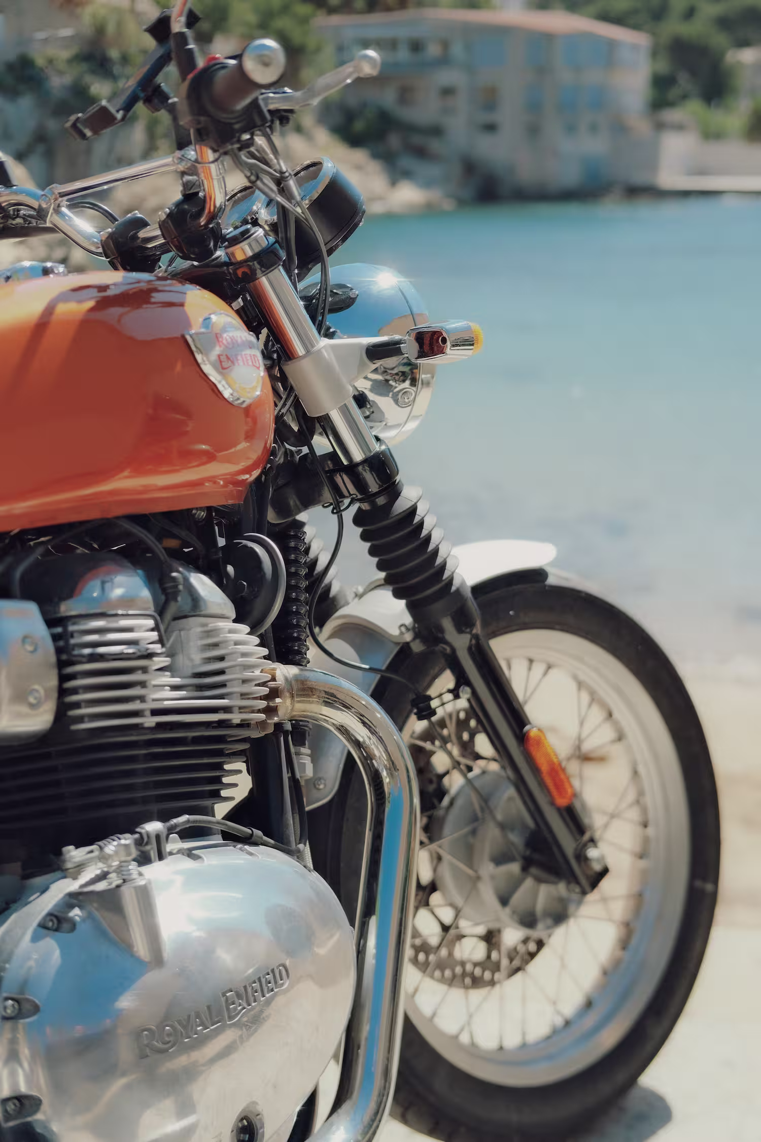 Comment fonctionne la caution sur une location moto ?