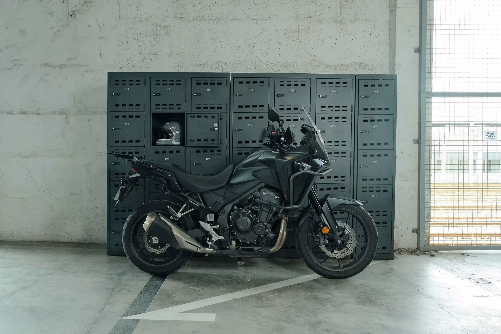 Comment louer une moto en gare sans passer par une agence ?