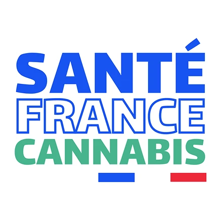 Logo texte en majuscules avec les mots « SANTÉ FRANCE CANNABIS » en bleu et vert, avec un trait bleu et un trait rouge en dessous représentant le drapeau français.