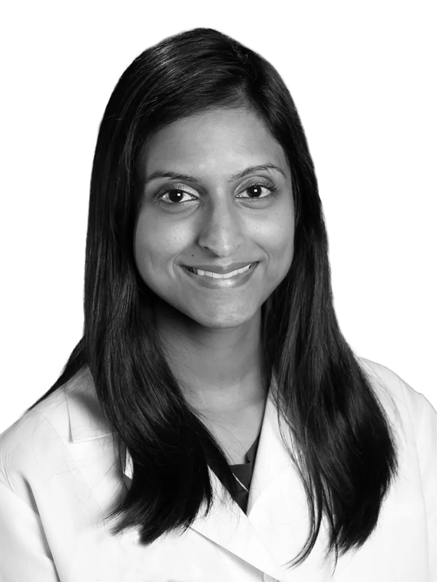 Shivani Kamat BW photo