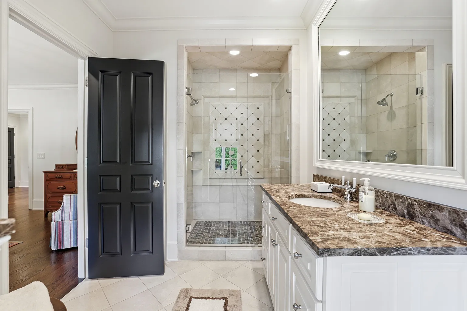 Bathroom surface improvement for property partners