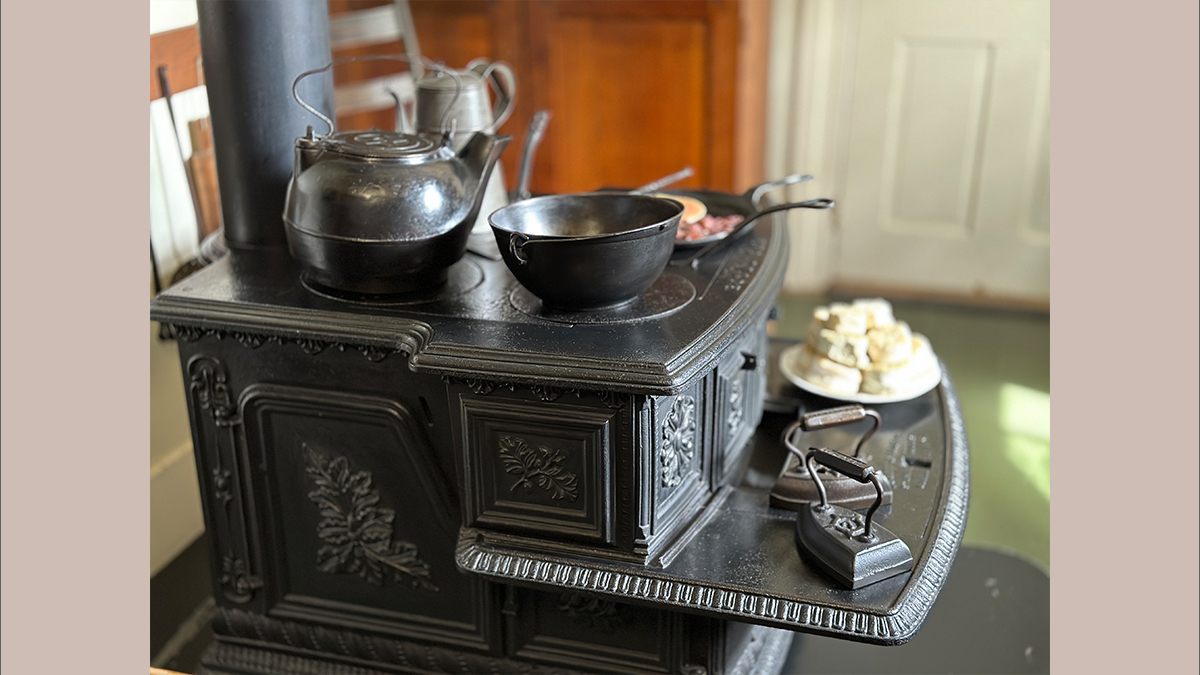 Mary Lincoln's beautiful stove/oven, Lincoln Home, Springfield, IL