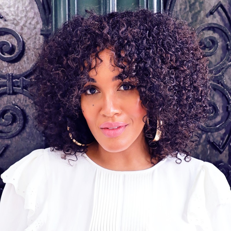 [headshot] image of customer (for a construction company)