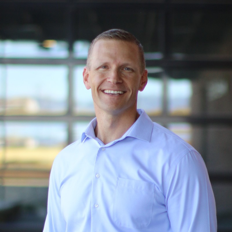 [headshot] image of customer (for a construction company)