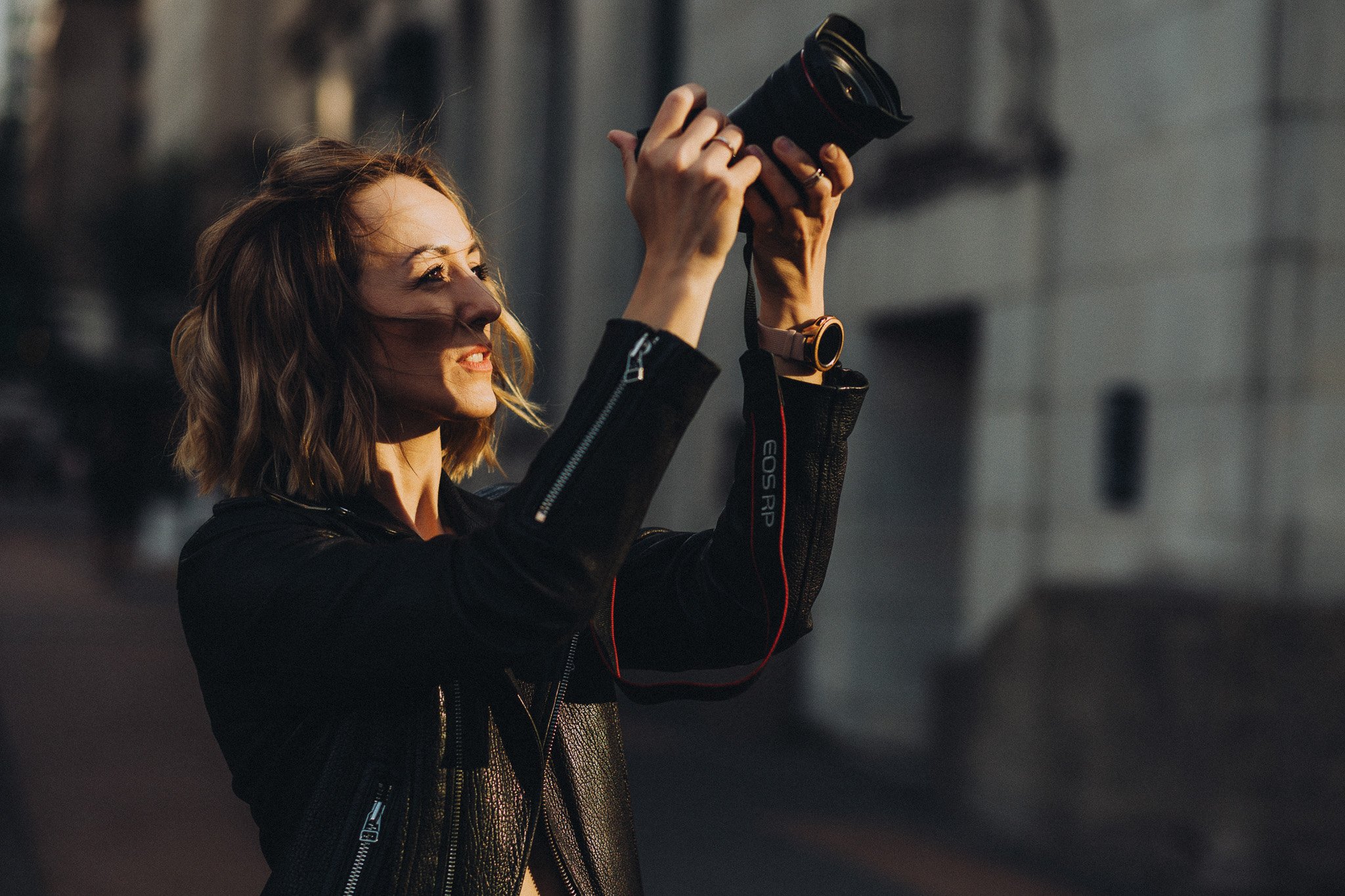 Iryna Avilova photographing city street in natural light, architectural and lifestyle photographer in Vancouver