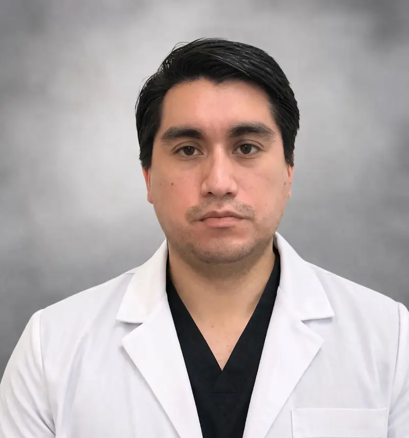 Dr. Tharian, NP - Licensed Nurse Practitioner specialist delivering compassionate in-home medical assessments and chronic disease management for San Antonio seniors.
