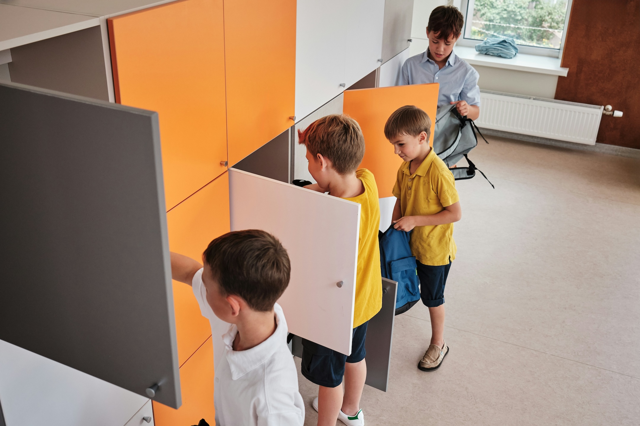 Students at lockers in an Australian school.