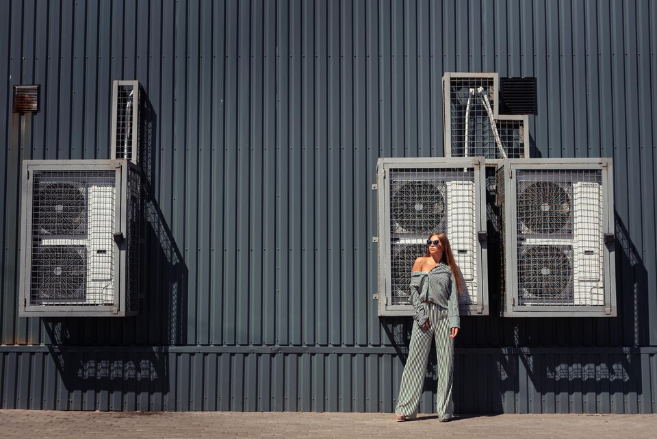Choosing the Right Heat Pump Replacement for Light Commercial Spaces
