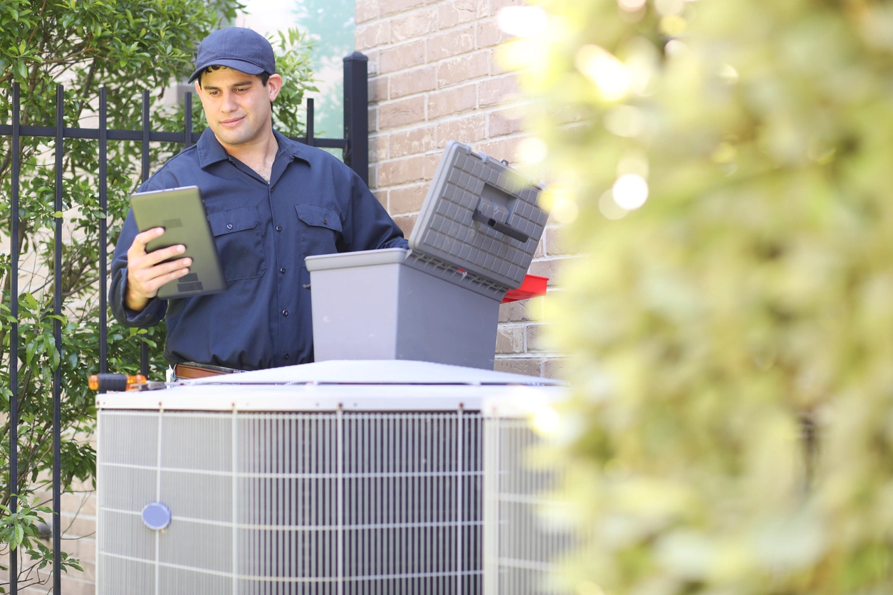 Optimal AC Service Strategies for Residential Comfort in Indian Wells