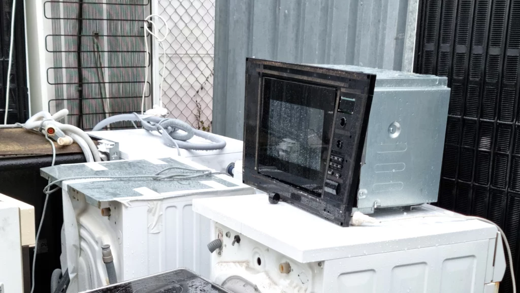 Old microwave kerbside collection