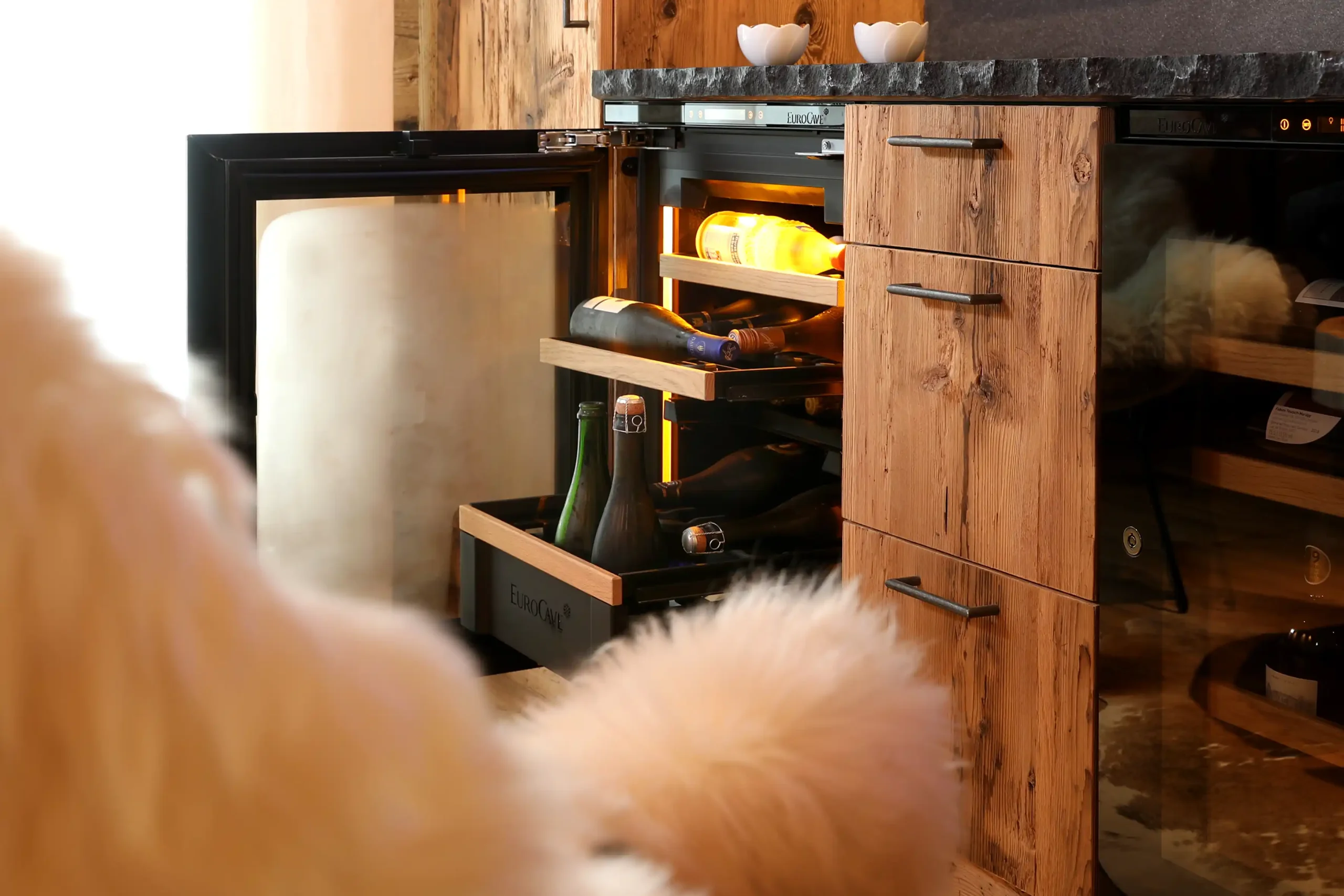 Chalet O Galerie Drinnen Weinkühler