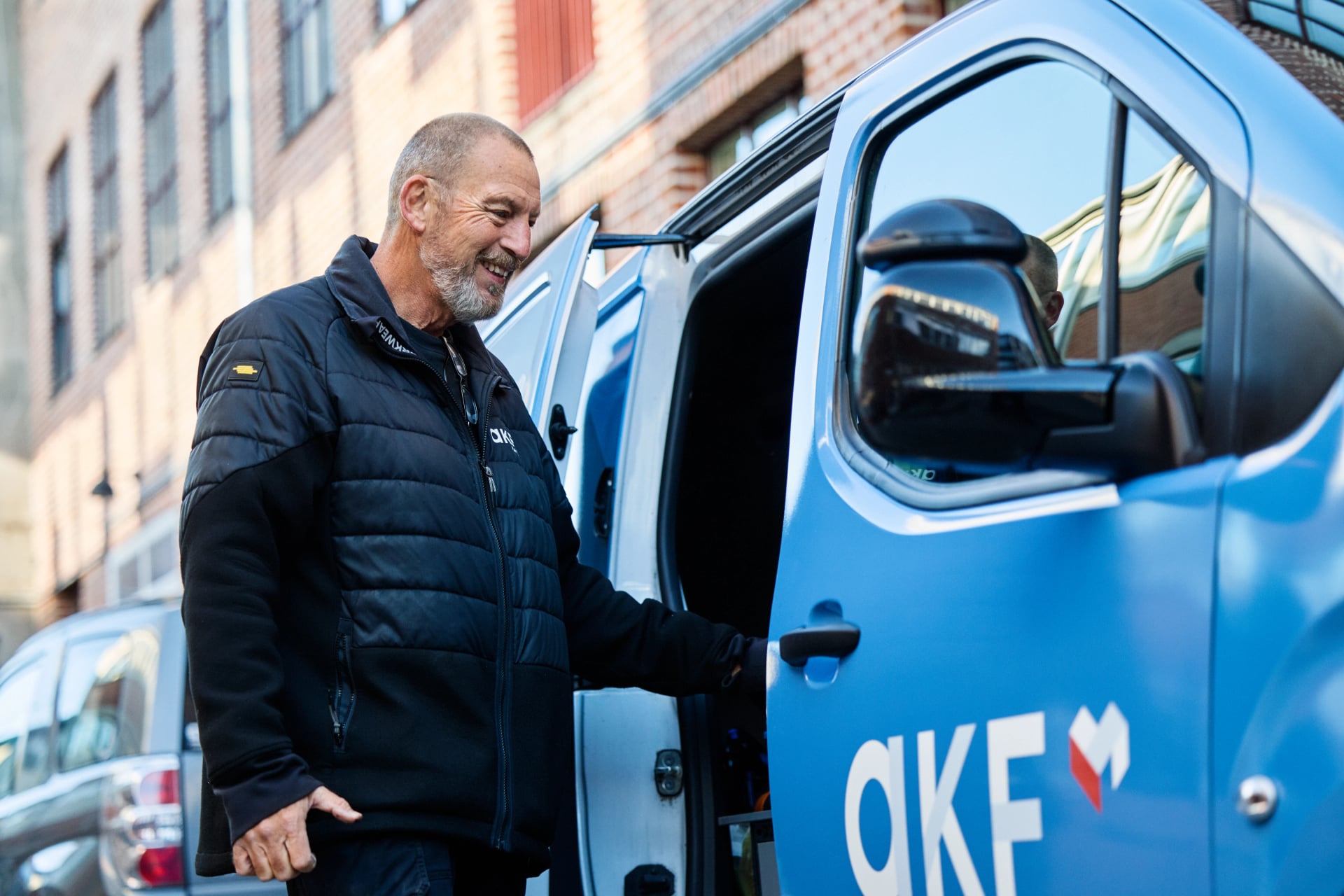 AKF's driftmedarbejdere er tæt på ejendommene og sikrer, at de fungerer godt i hverdagen – til gavn for både lejere og omgivelser.