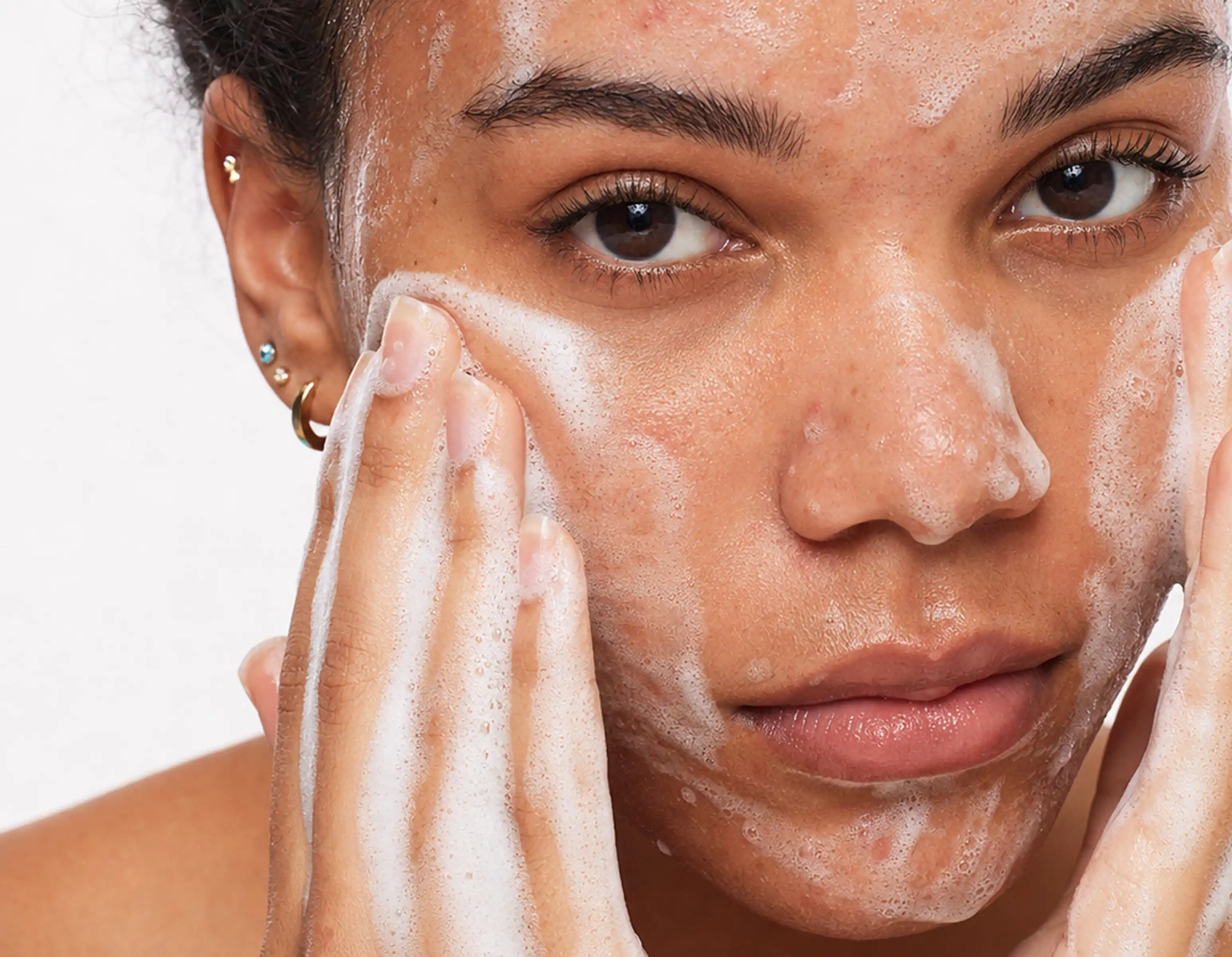 How to use Acne Formula: Wash?