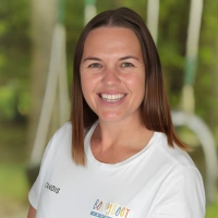 A close up photo of Candis Henry