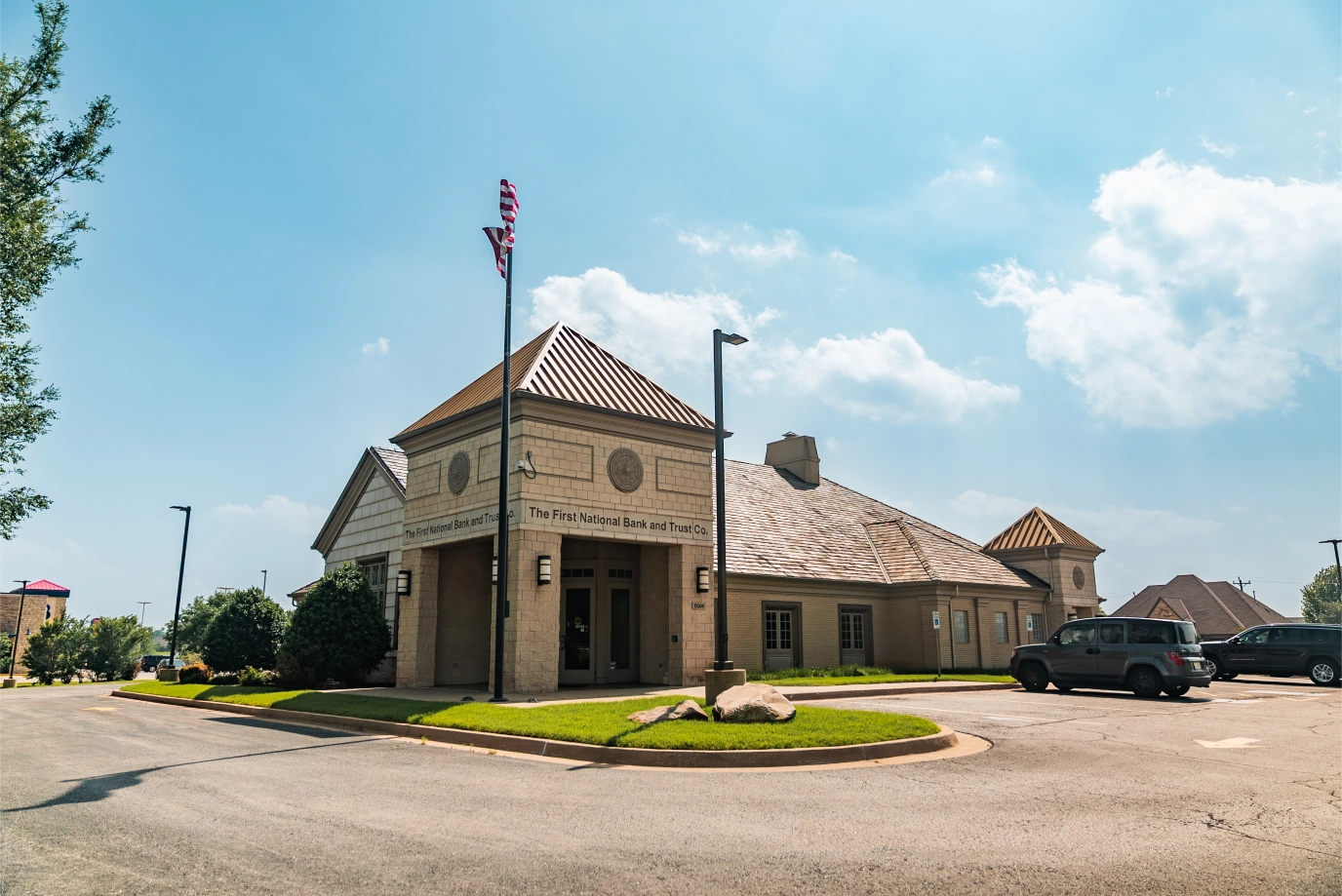 The Brooks Bank Southwest Oklahoma City branch with its flagpole and covered entry