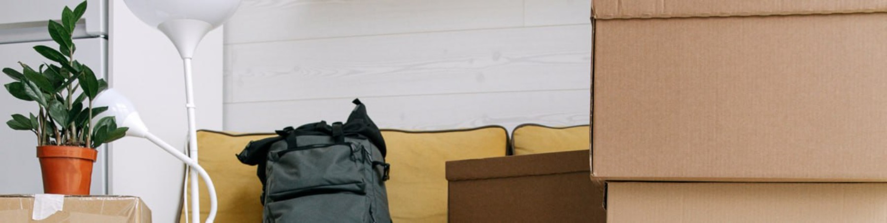 Professional packing and unpacking services in Greenslopes Brisbane with careful handling by Chipper Move