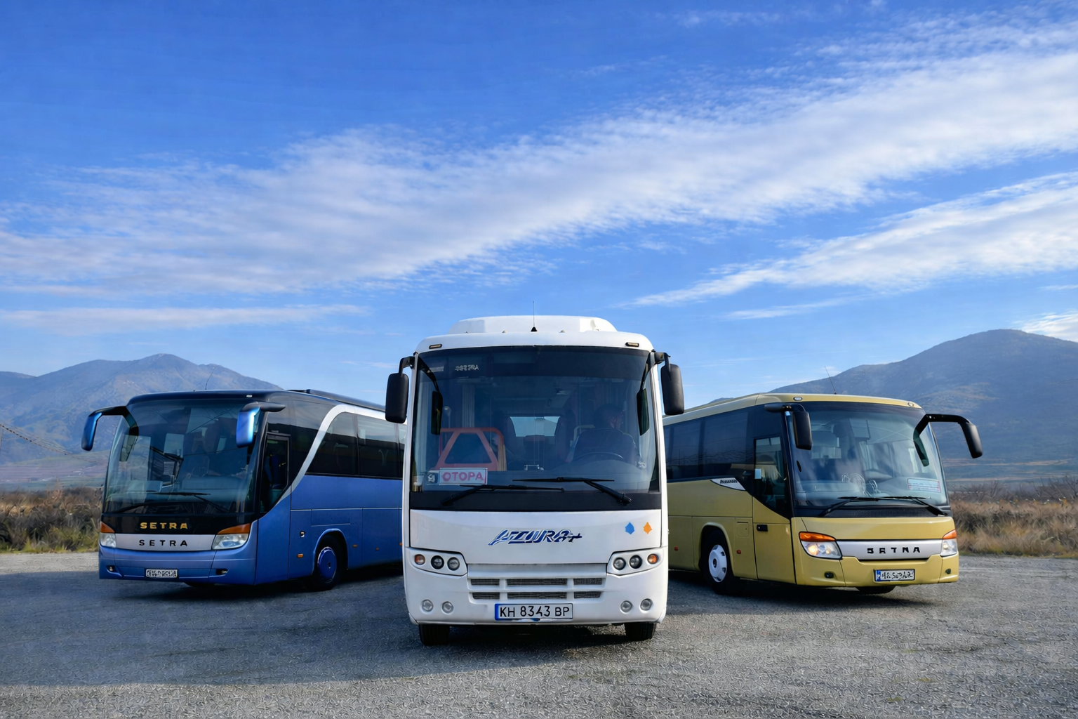 image of thrilling adventure spot - paragliding