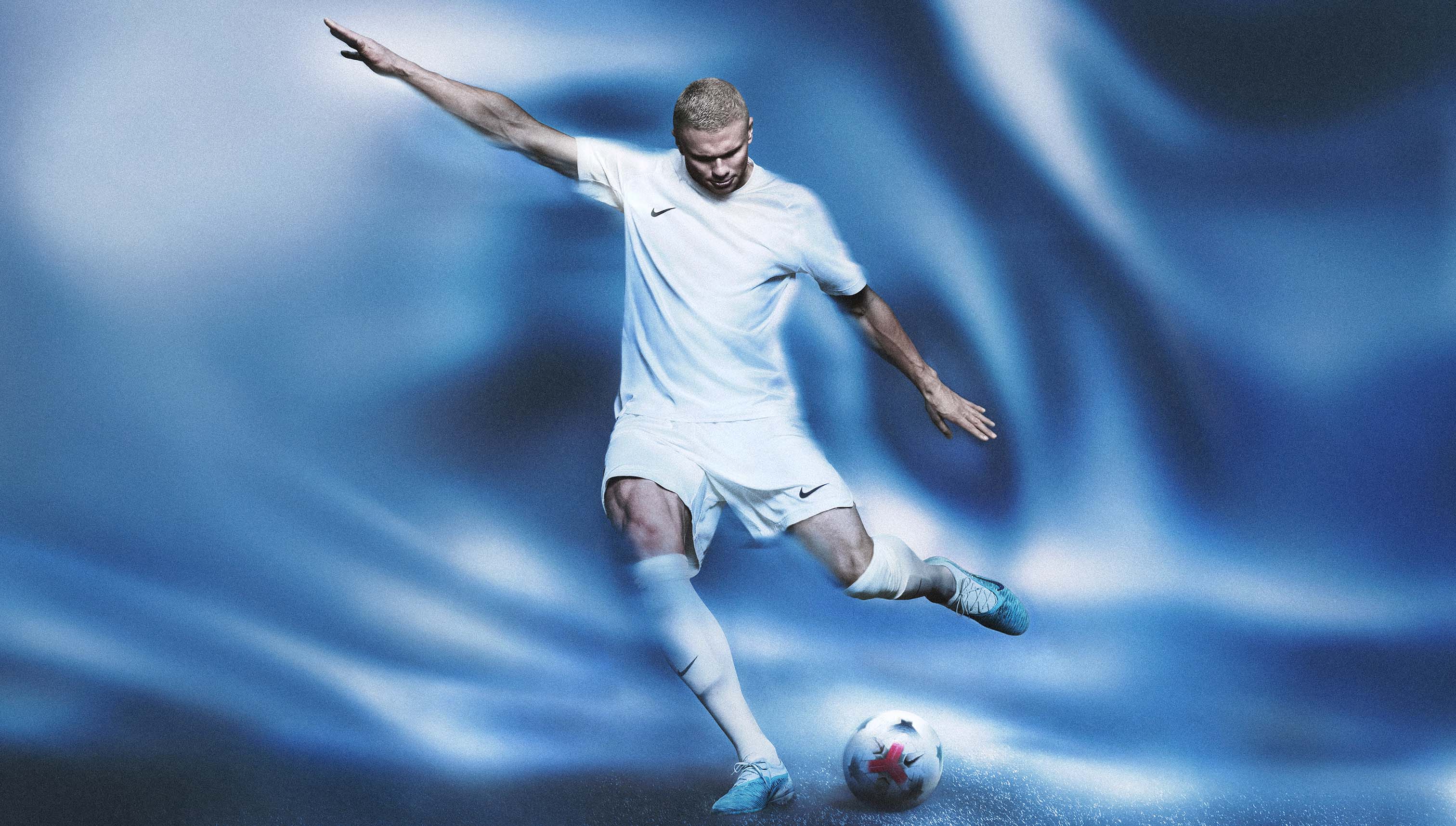 Nike Phantom 6 Low Elite "Erling Haaland"