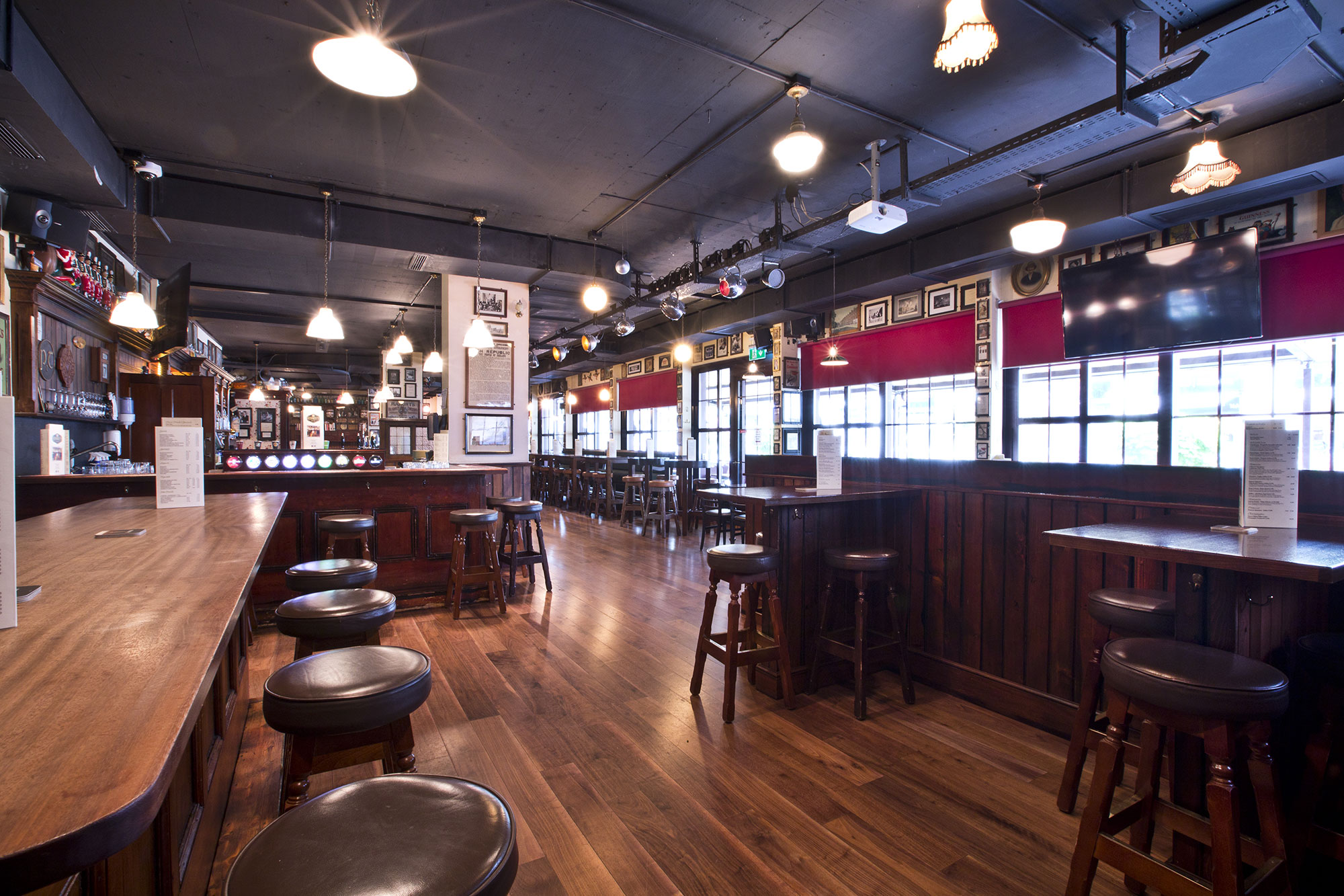 [background image] image of the church exterior (for a church & cathedral)