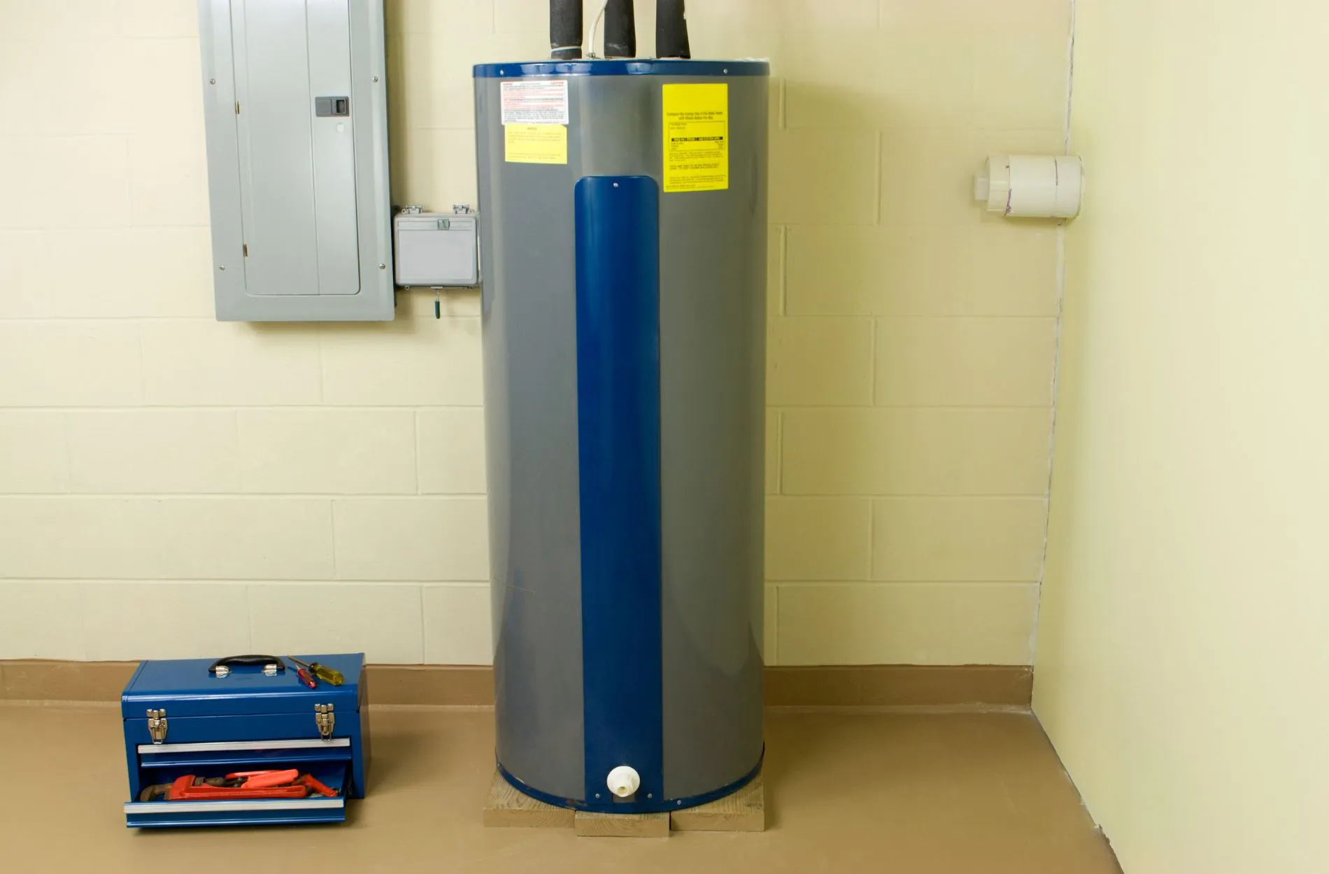 Smart Water Heater Choices: Energy-Efficient Solutions for Overland Park, MO Homes