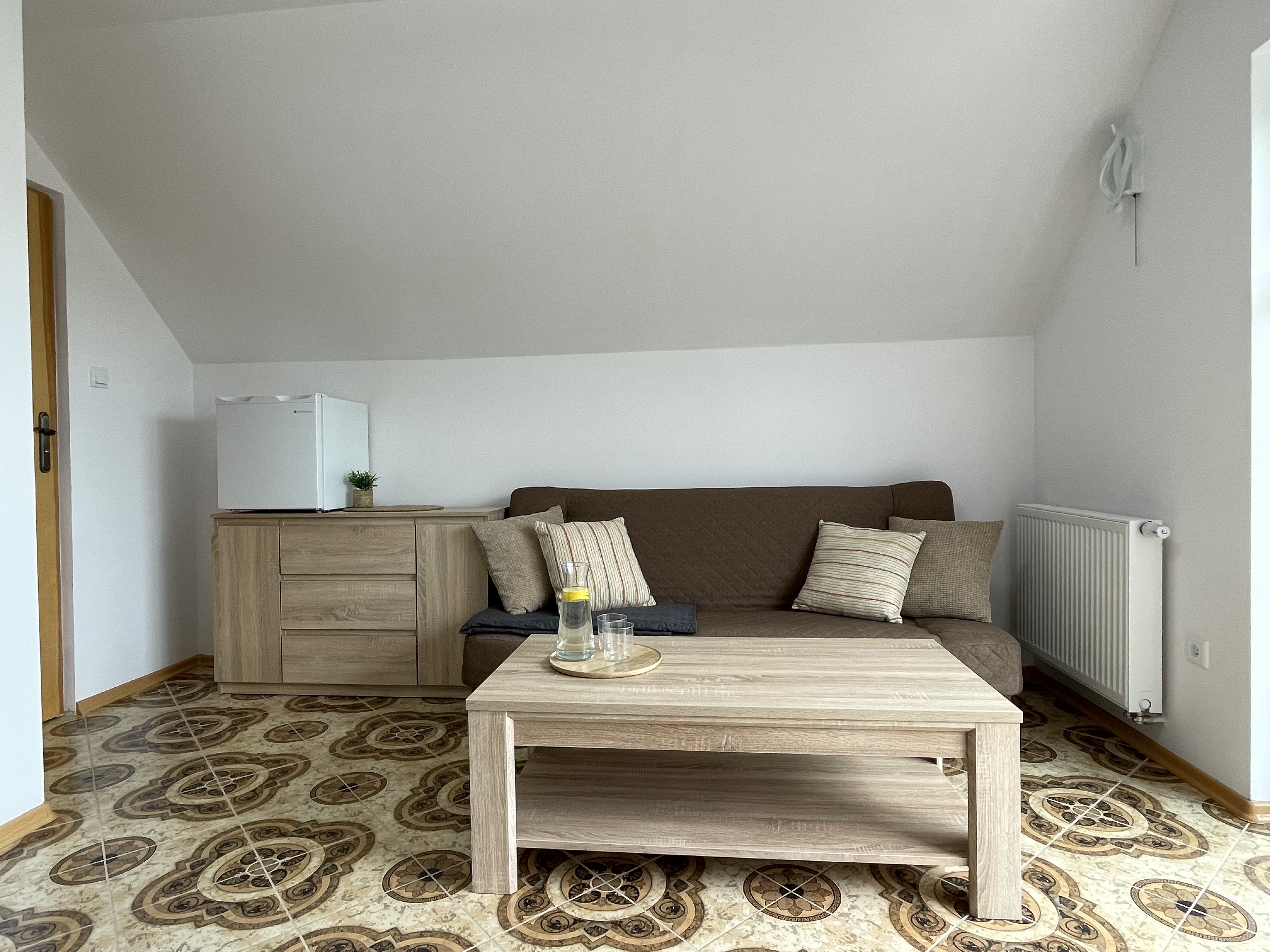 [background image] image of contact form station (for a food truck)