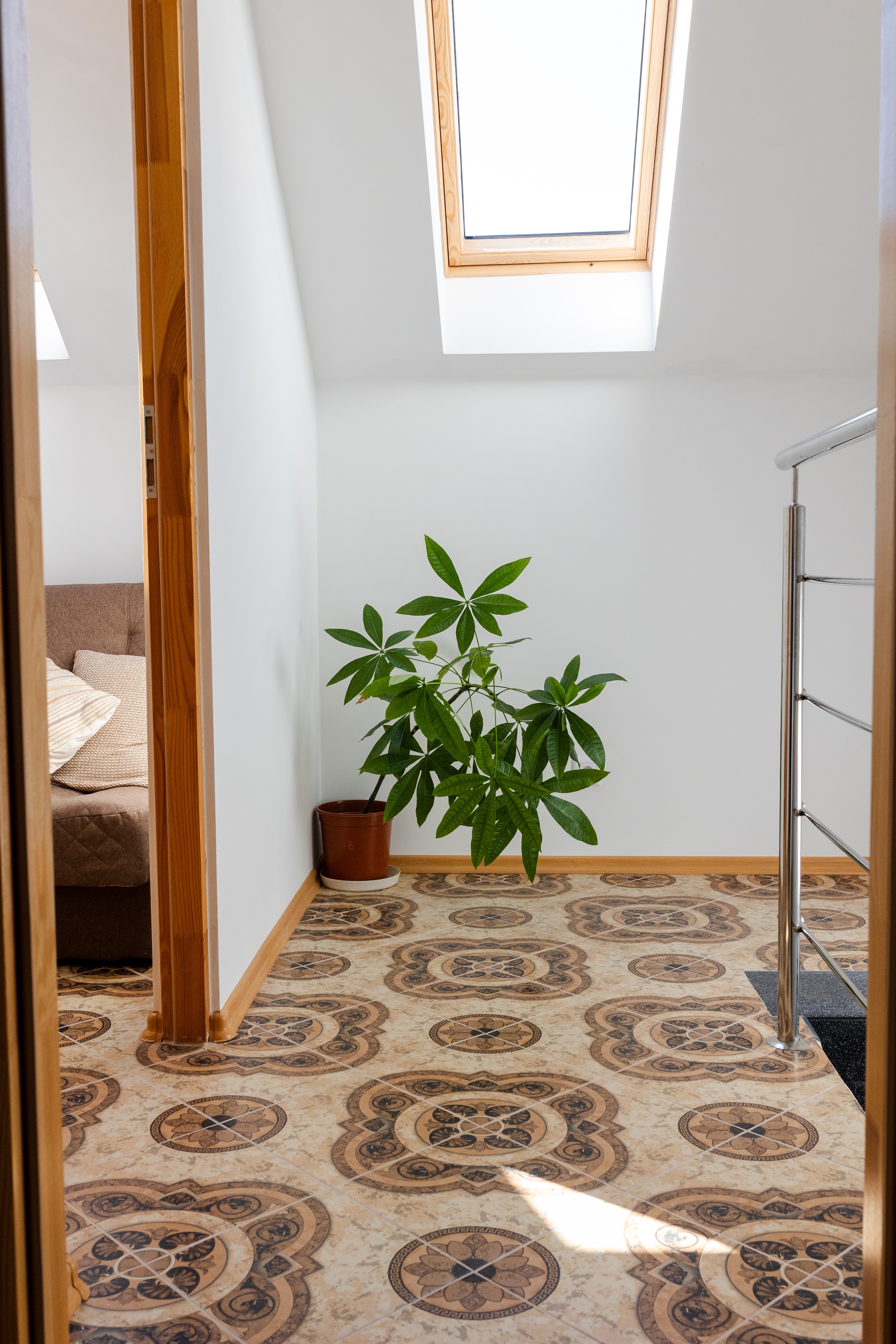 [background image] image of contact form station (for a food truck)