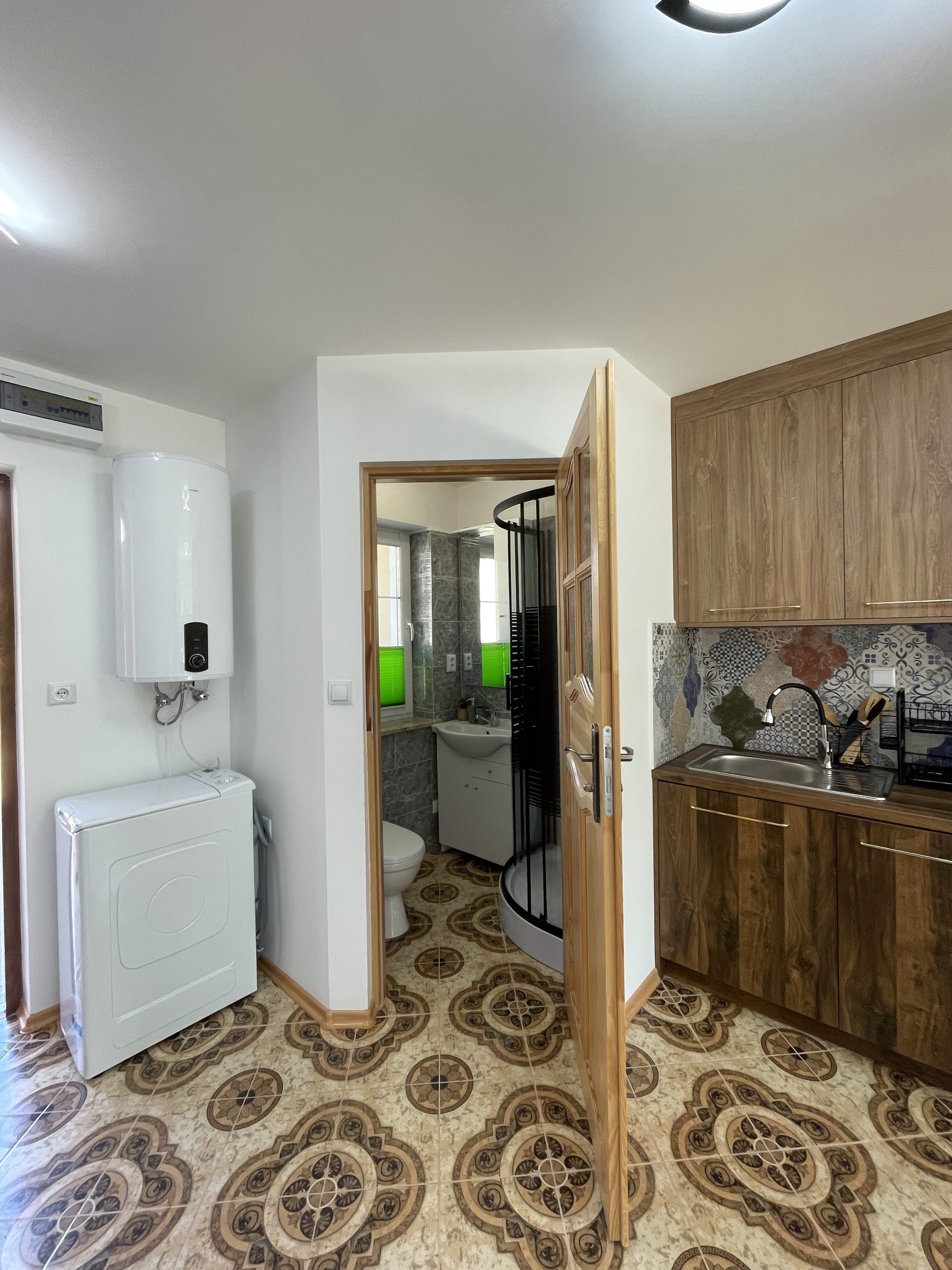 image of trending decor theme 4