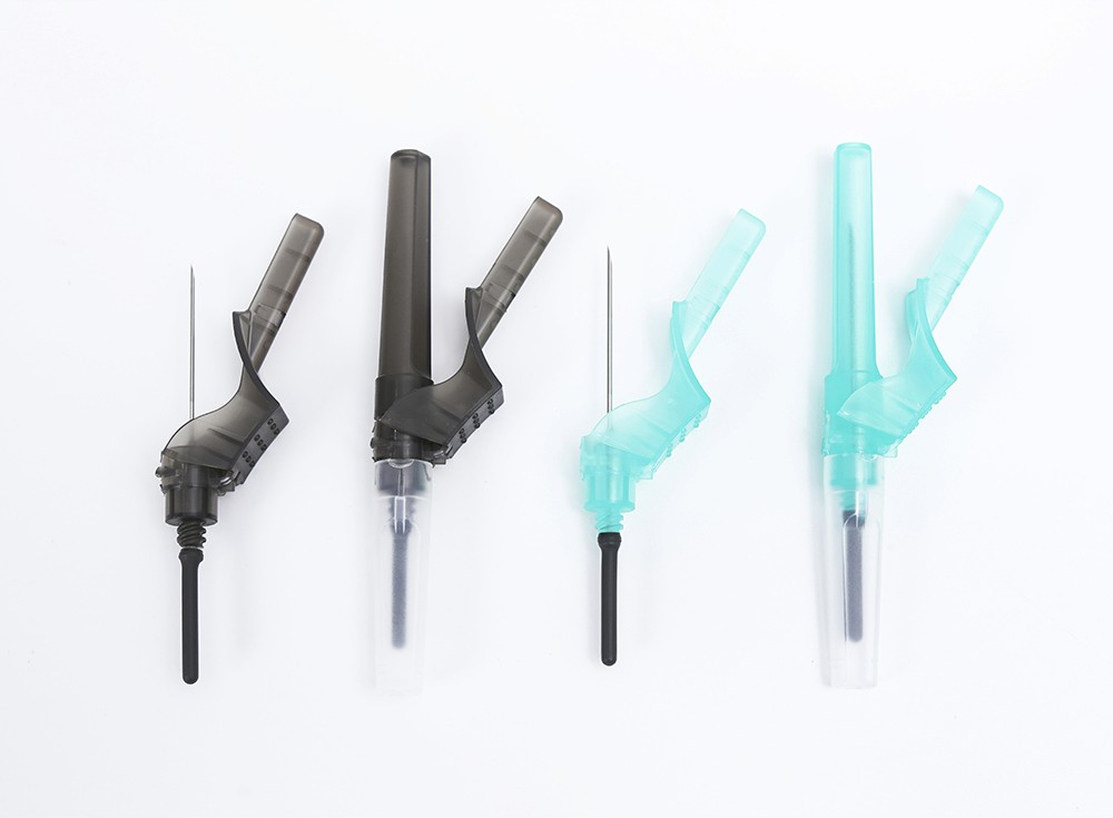 Studio product image of four safety pen-type blood collection needles - medical supplies by M4 Medical Supplies & Logistics