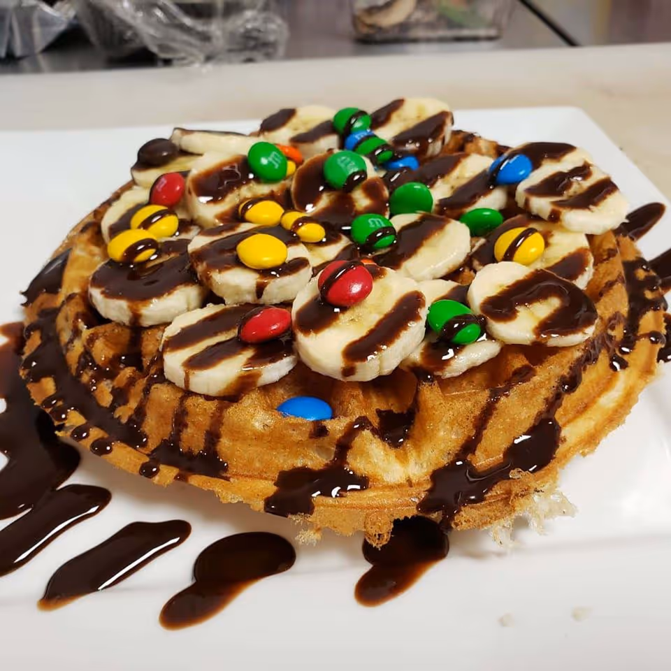 strawberry pastry cake