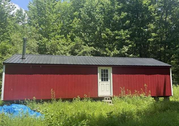 342 Center Three Springs Road