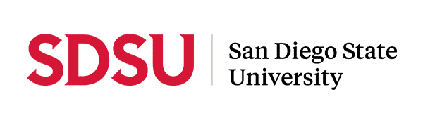 Logotipo de SDSU junto al texto San Diego State University.