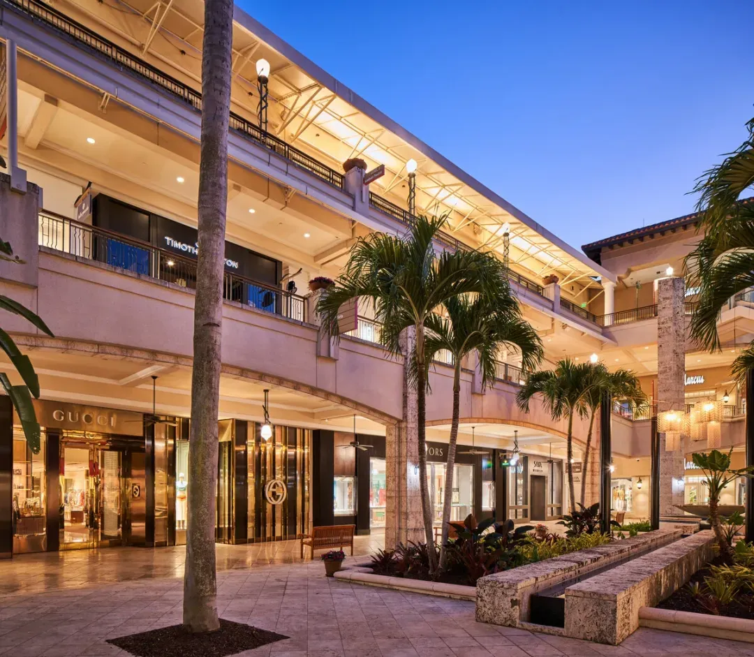 The Shops at Merrick Park at dusk