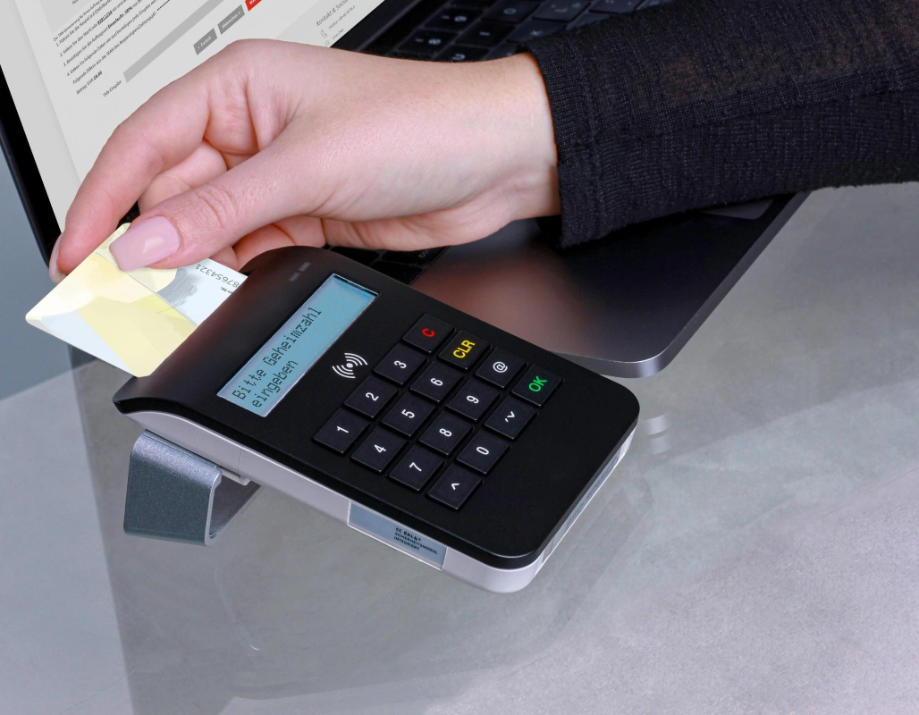 Feanzo blog card two