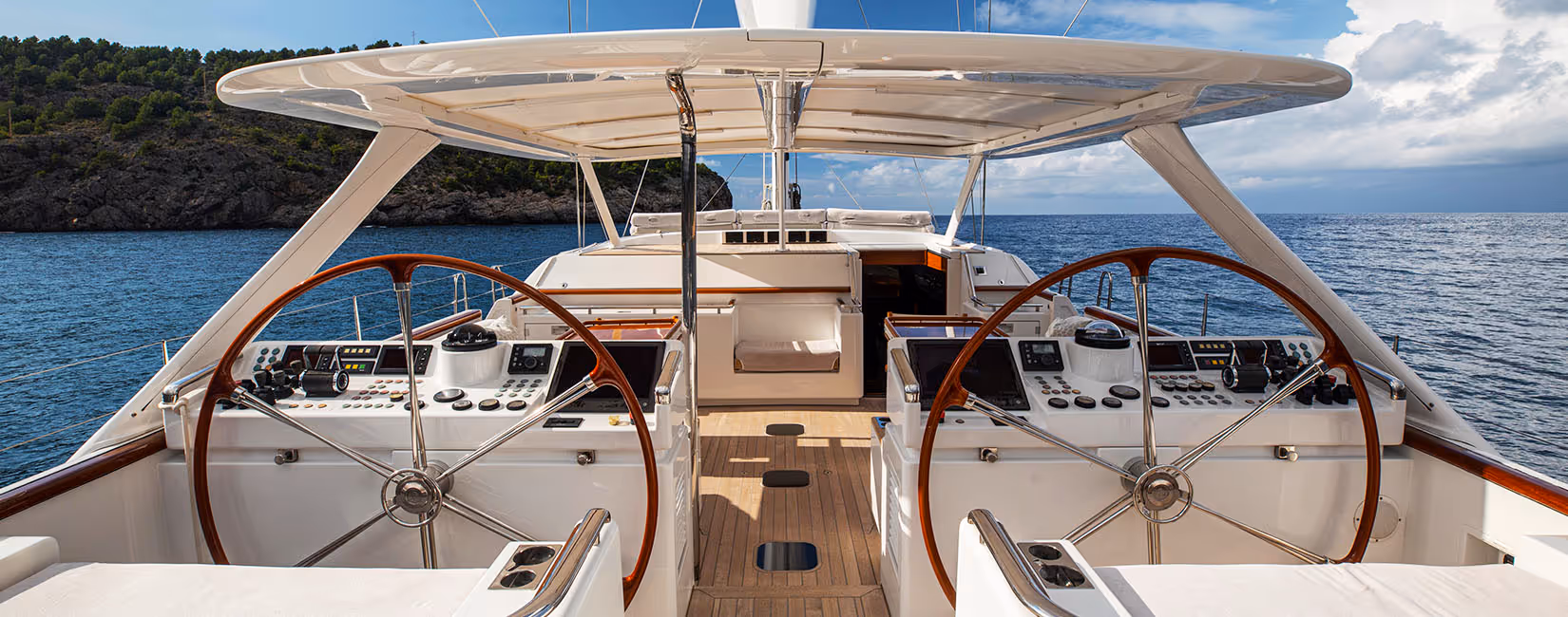 sailing yacht mystery’s cockpit