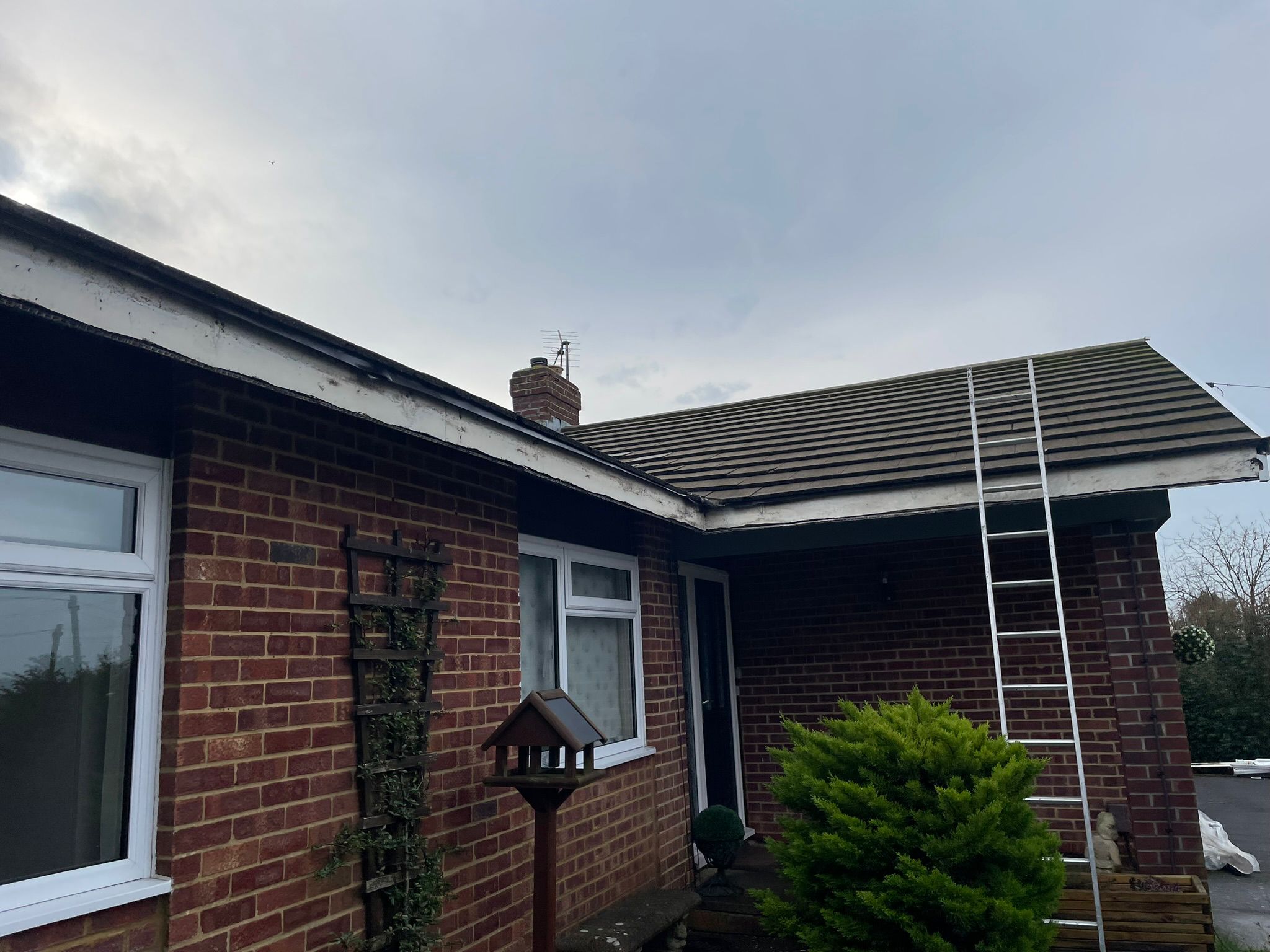 Roof Edge Insulation Board Installation