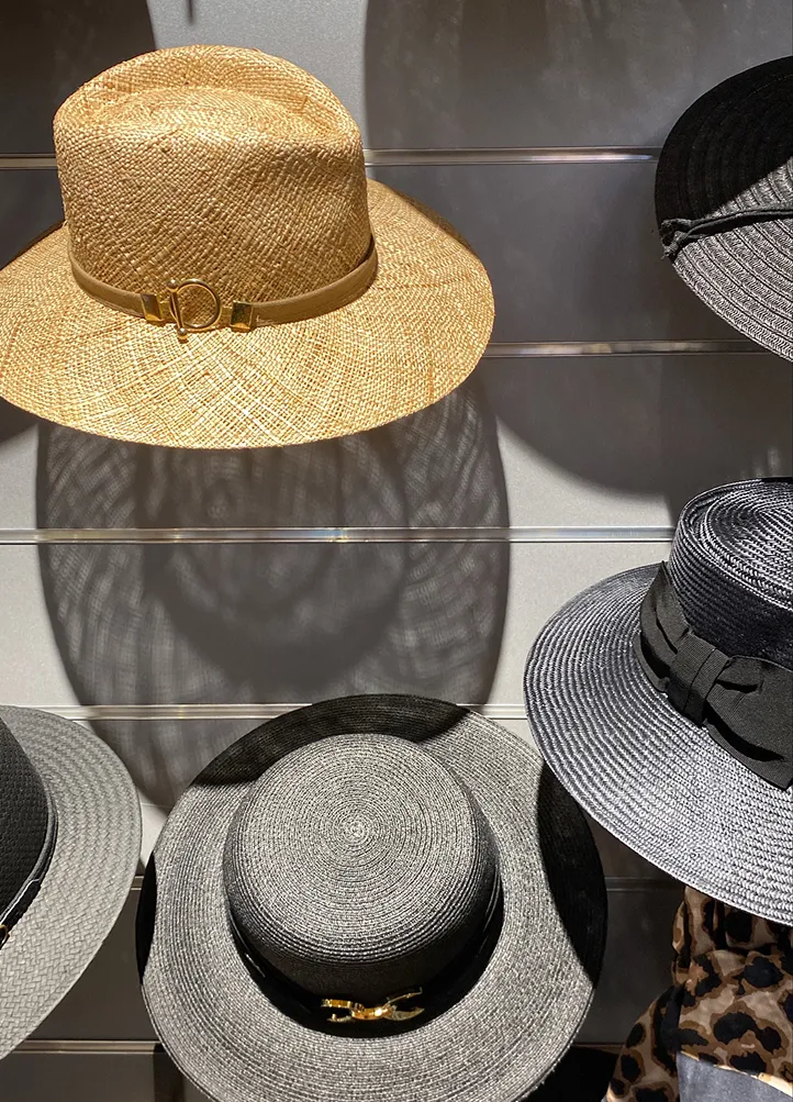 Hoeden en baretten van De Zeeuwse Deur