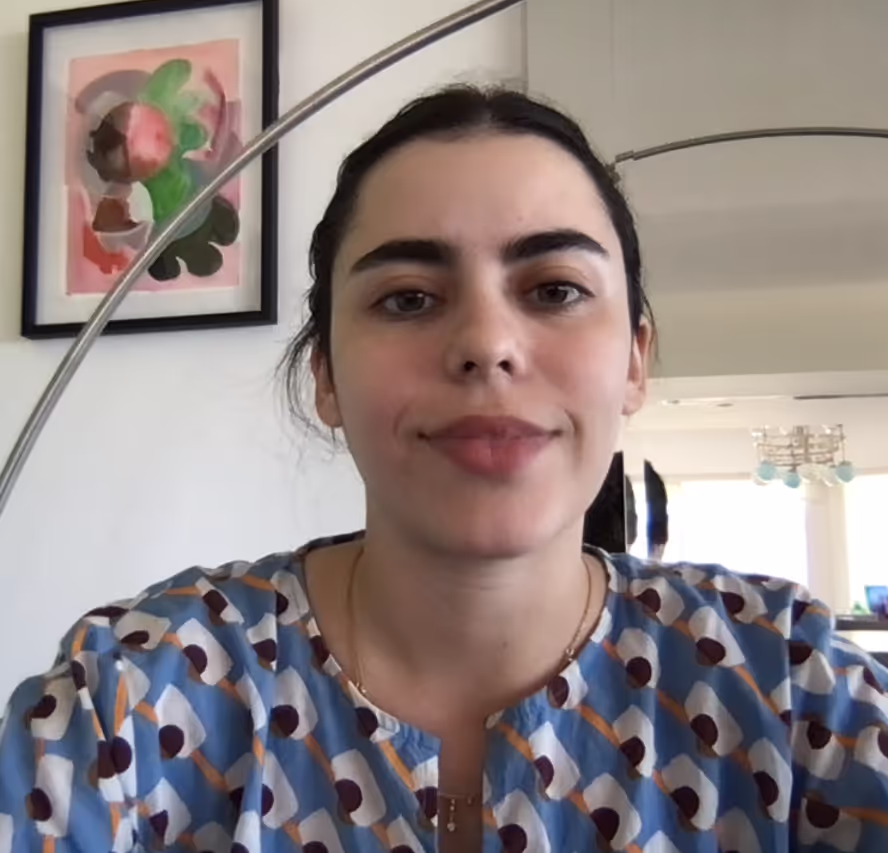 Client image: Daphne