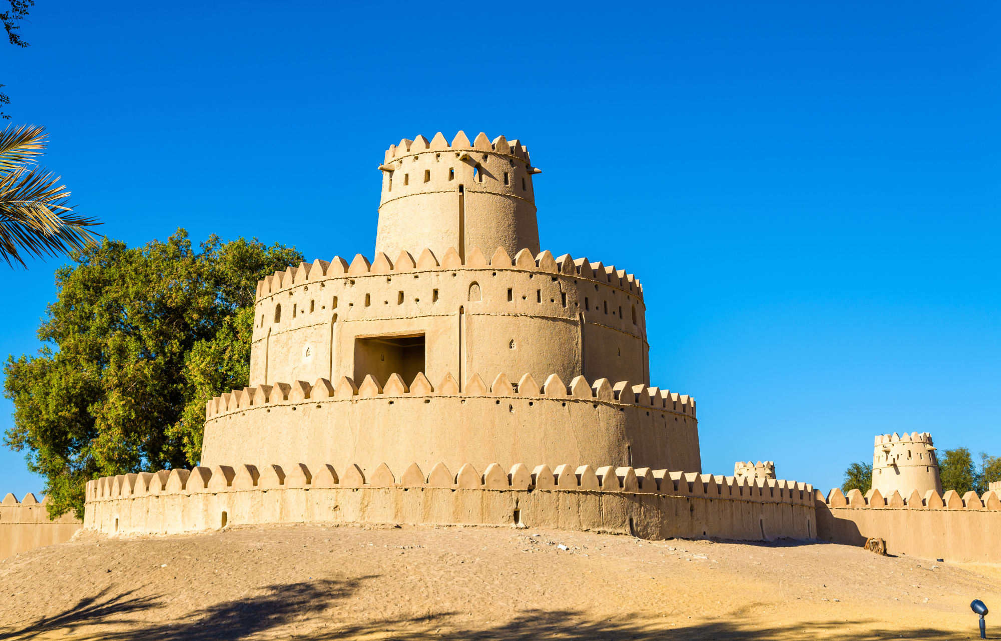 Stadtrundfahrt Al Ain, DE, Ganztägig inkl. Lunch in Abu Dhabi: VAE Al Ain Al Jahili Fort