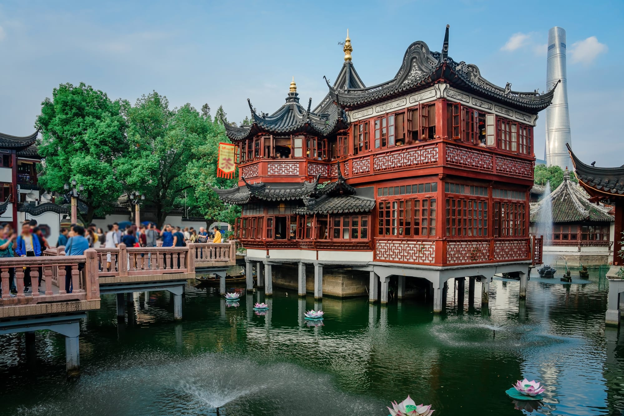 Stadtrundfahrt Shanghai: China Shanghai Zickzackbrücke Yuyuan Garten