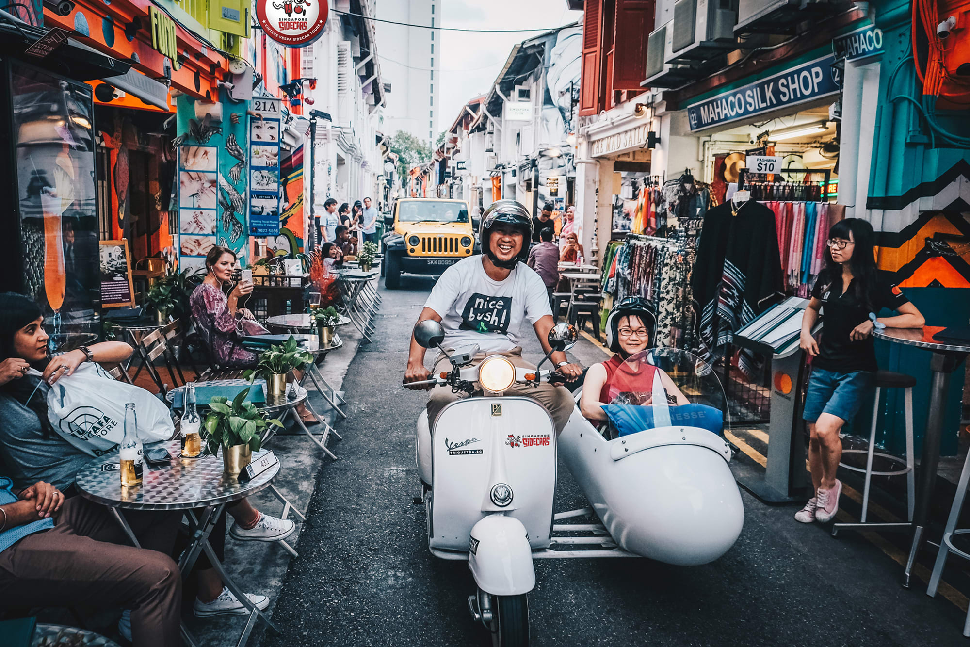 Singapur Vespa bei Nacht, EN, Gruppe: Singapur Vespa Ausflug