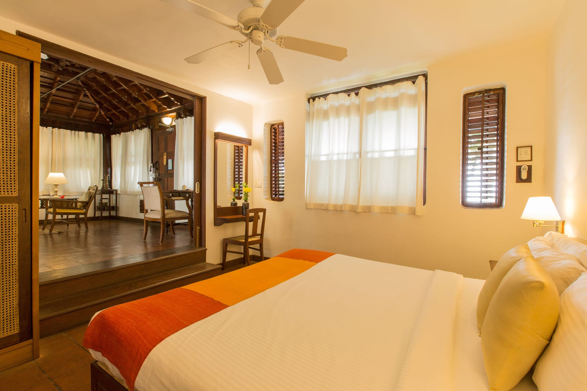 Coconut Lagoon in Kerala | Malabarküste | Kochi: Indien Coconut Lagoon Resort Pool Villa