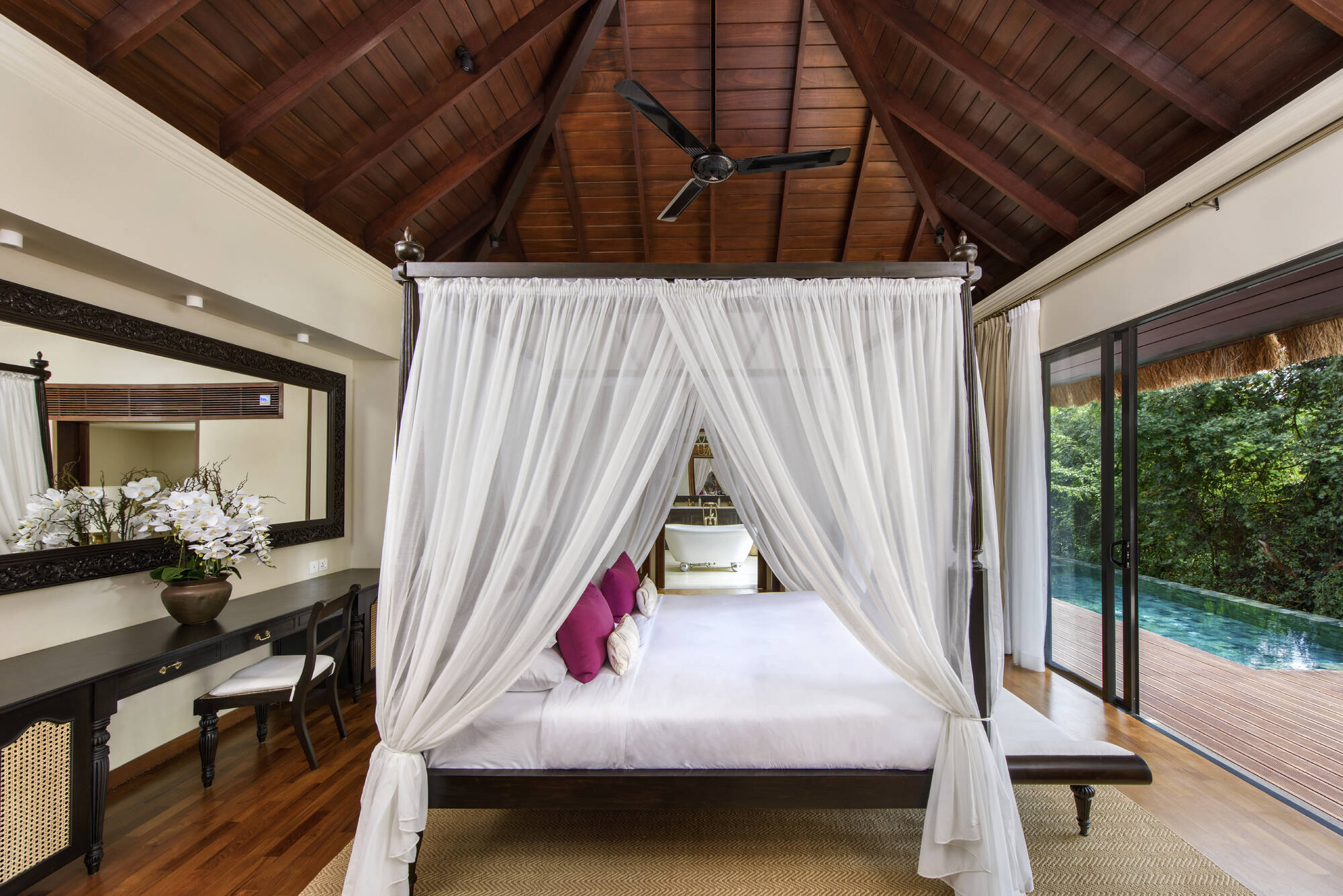 Uga Ulagalla in Anuradhapura: Uga Ulagalla Deluxe Villa Schlafzimmer
