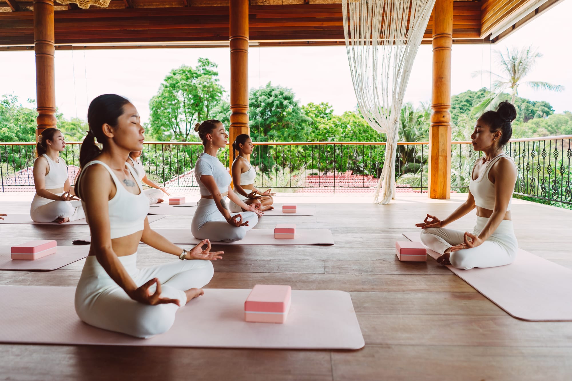 Zazen Boutique Resort & Spa in Ko Samui: Ko Samui Zazen Yoga Class