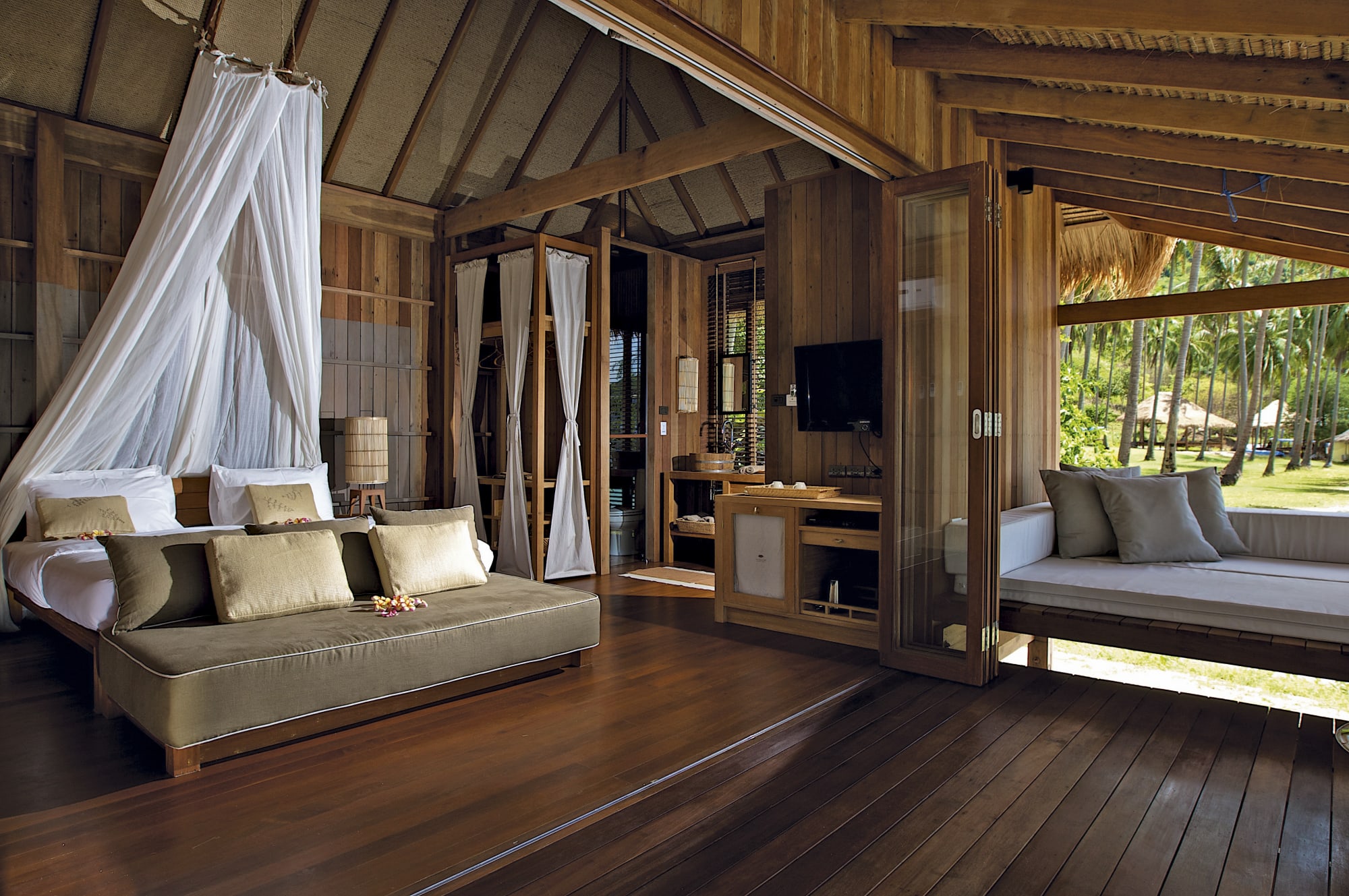 The Haad Tien Beach Resort in Ko Tao: Thailand The Haadtien Beach Resort Wohnbeispiel