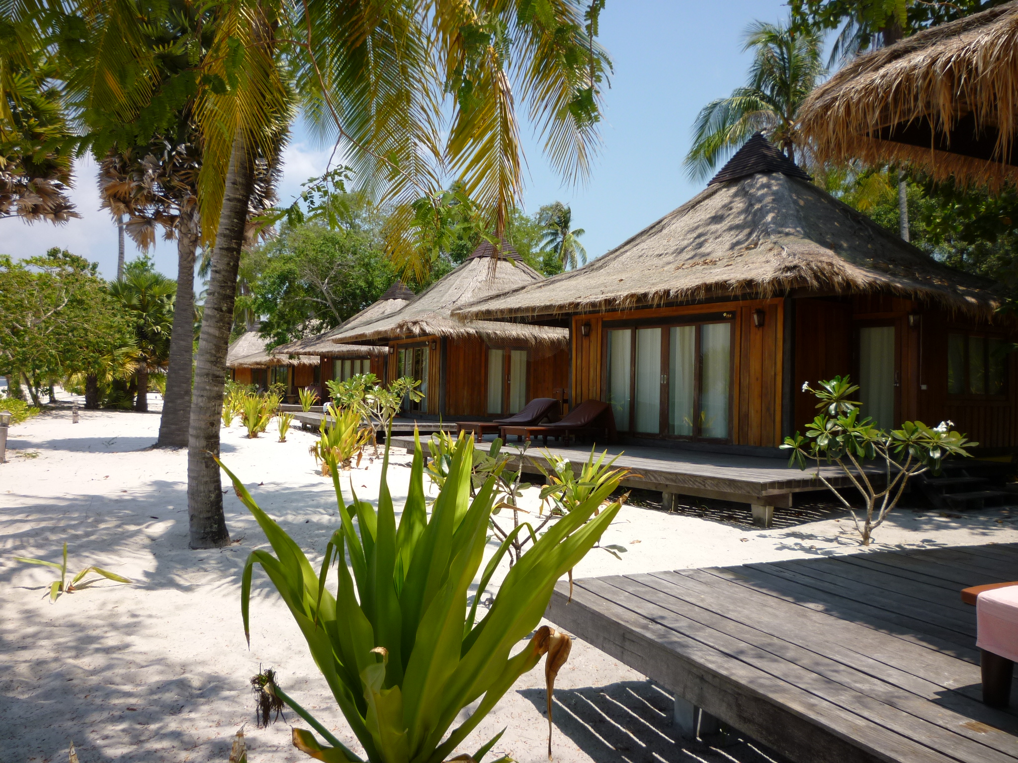 Sivalai Beach Resort in Ko Mook: Thailand Sivalai Beach Resort Villa Aussen
