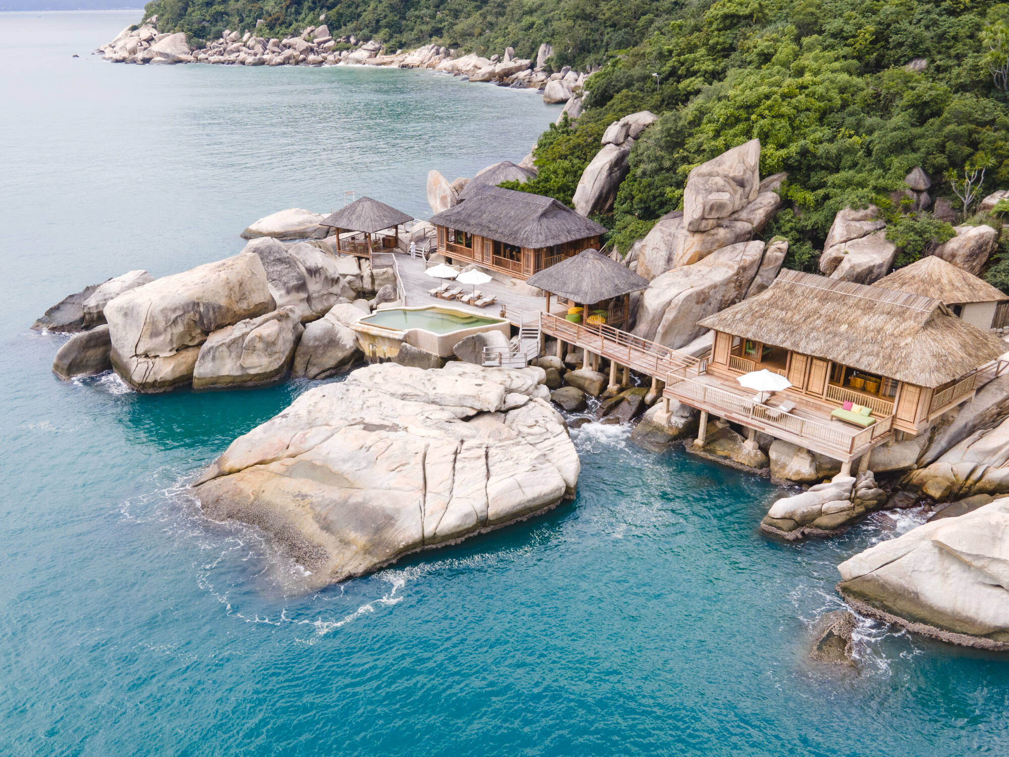 Six Senses Ninh Van Bay in Nha Trang: Vietnam Six Senses Ninh Van Bay Rock Retreat