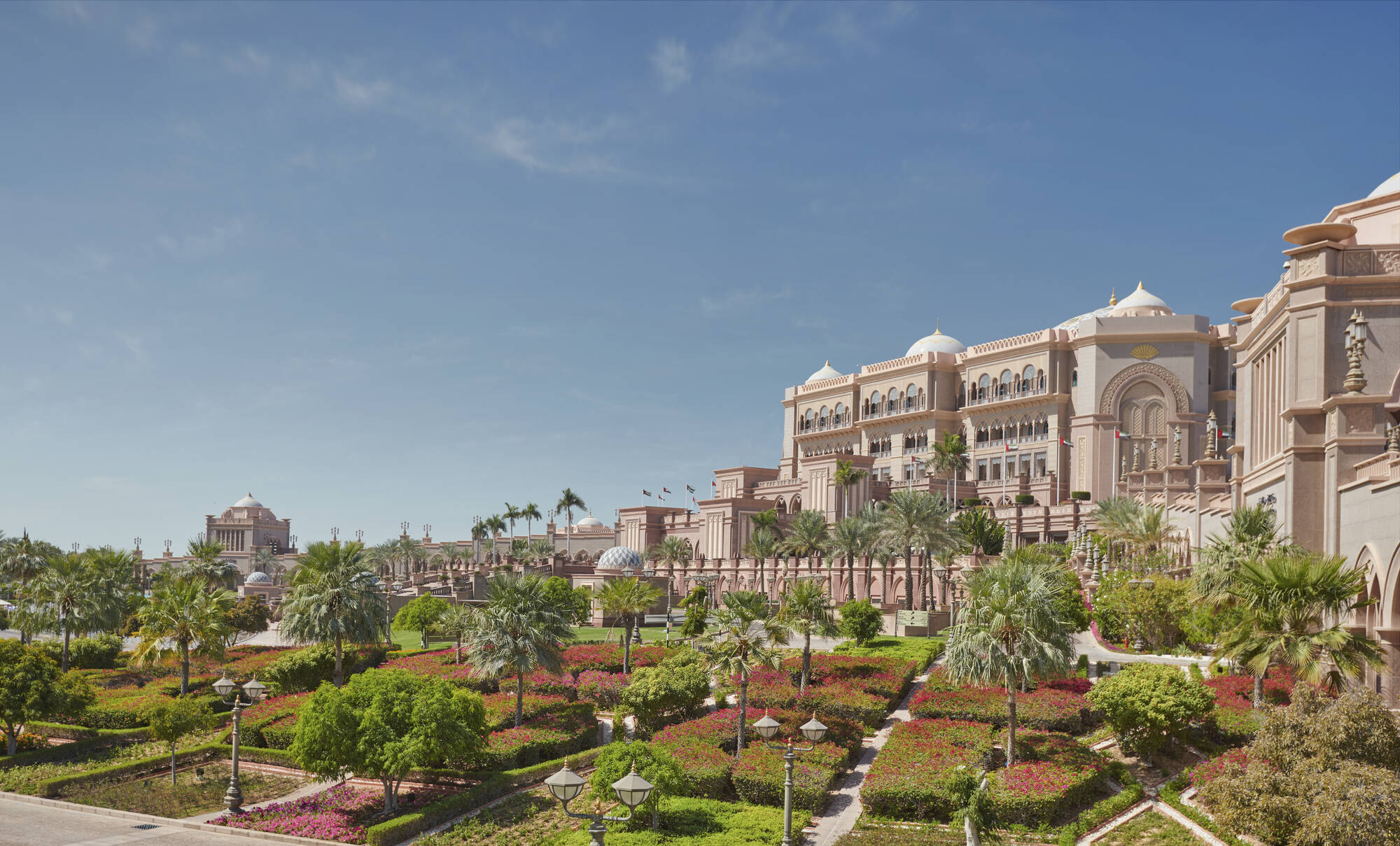 Emirates Palace in Abu Dhabi: Emirates Palace - Garten