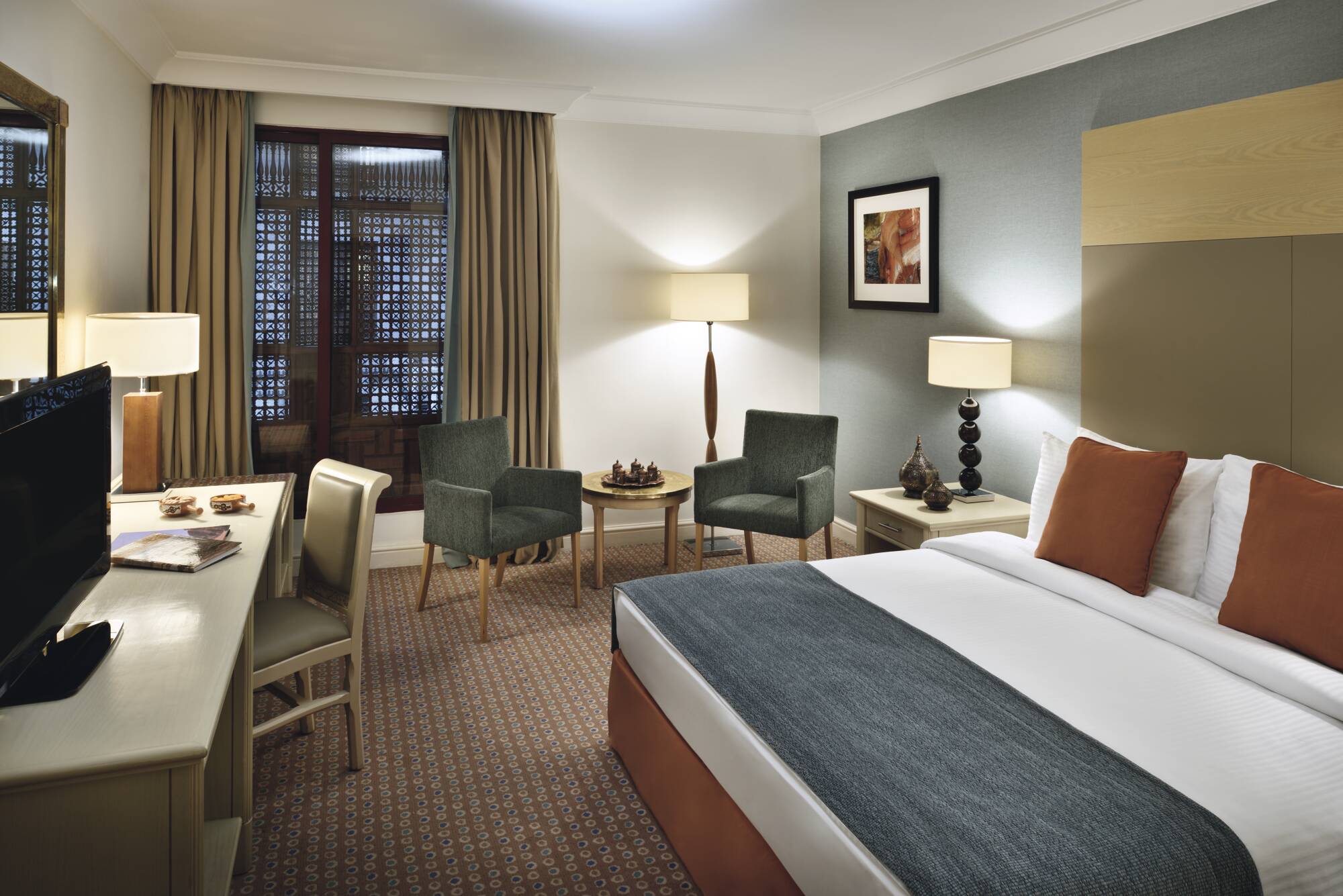 Mövenpick Resort Petra:  Mövenpick Resort Petra Wohnbeispiel